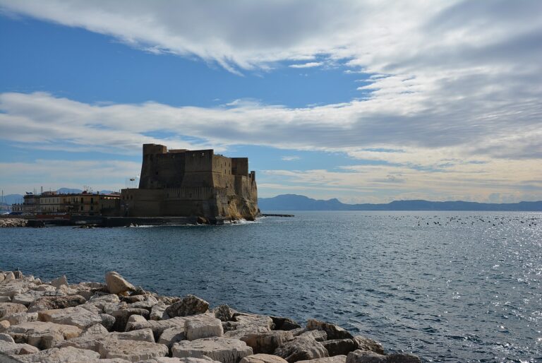 Napoli, 8 milioni per Castel dell’Ovo