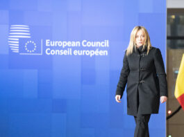 Twist d’Aula – Armi, dazi, Europa. Esame di maturità